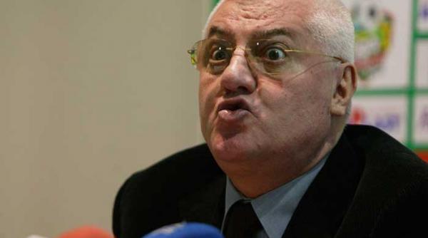 iarna dusmanul fotbalului nostru