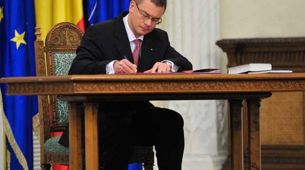 guvern ungureanu sau templeton gitenstein