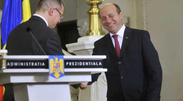 majoritatea toxica si guvernul nechezol