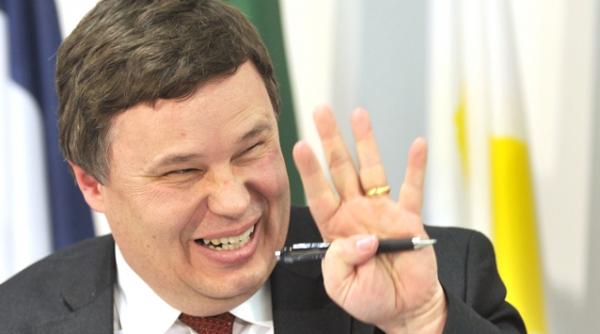 jeffrey franks ar putea pleca de la sefia misiunii fmi in romania el se declara un fan al sarmalelor romanesti