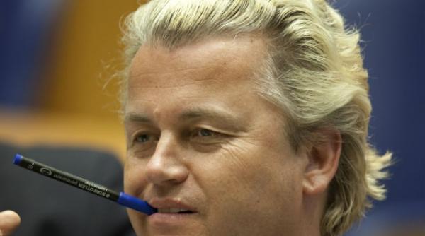 site ul extremei drepte din olanda ai probleme cu persoane din europa centrala si de est ti ai pierdut locul de munca in fata unui polonez bulgar roman sau alt est european vrem sa stim