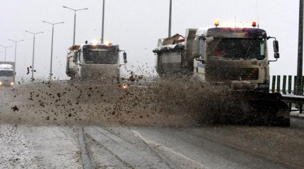 a2 redeschisa pe tronsonul bucuresti lehliu 26 de drumuri nationale raman inchise vezi situatia actualizata a traficului