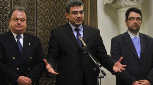 daca i ordin cu placere liderii coalitiei vor consfinti miercuri sustinerea pentru seful statului in demersul semnarii tratatului european de stabilitate financiara