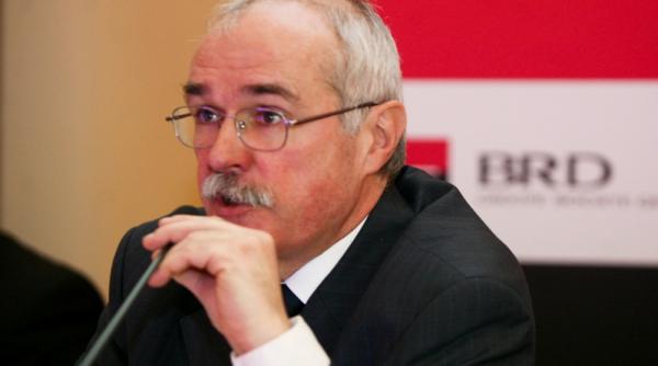 profitul brd a scazut cu 7