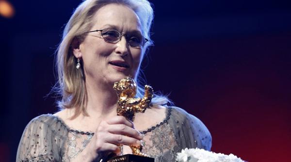 meryl streep a primit ursul de aur pentru intreaga cariera la berlinala 2012