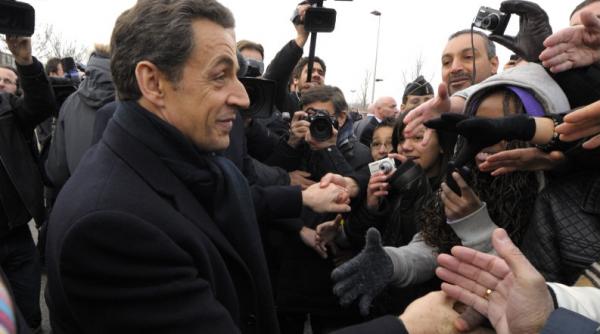sarkozy candideaza pentru un nou mandat promitand sa joace rolul unui capitan pe timp de furtuna
