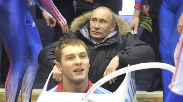 vladimir putin a mers cu bobul la periferia moscovei este minunat va recomand