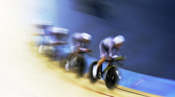 17 februarie 2012 imaginile zilei