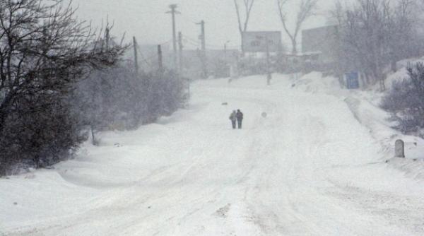 avertizare meteo de fenomene periculoase vant puternic in patru judete vezi zonele vizate