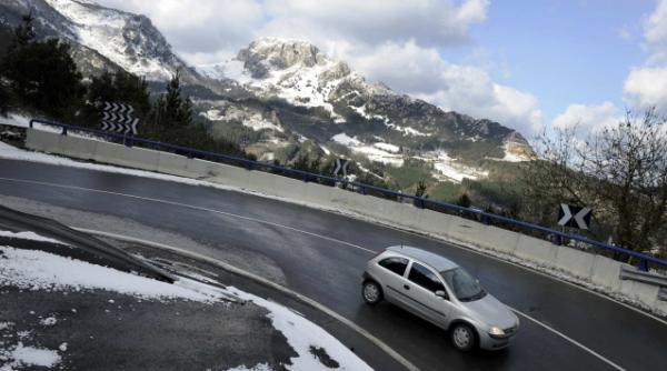 proiect de modificare a legislatiei rutiere se poate circula si fara permis n ai 10 clase nu poti lua carnetul apar cursuri de reabilitare comportamentala