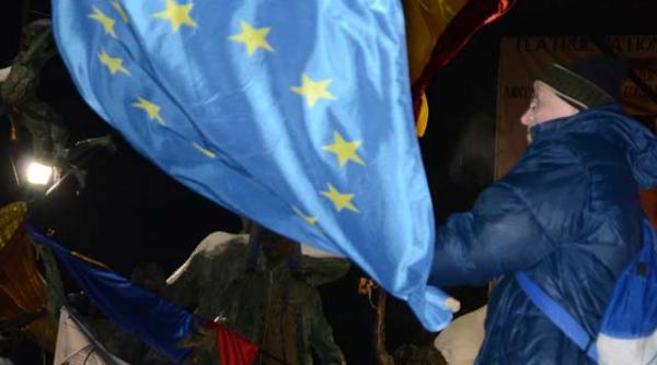 piata universitatii basescule nu rezisti nici cu mii de securisti