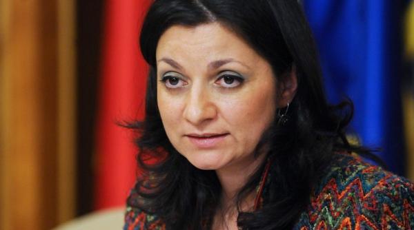 oana badea secretar de stat in ministerul educatiei parintii isi pot inscrie copiii in clasa i chiar daca au cinci ani