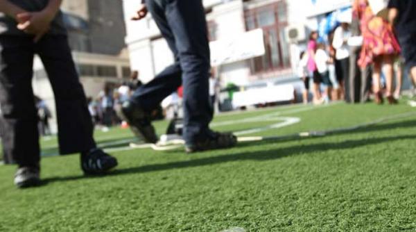 scoala poate incepe chiar si la 5 ani clasa zero da peste cap planurile parintilor