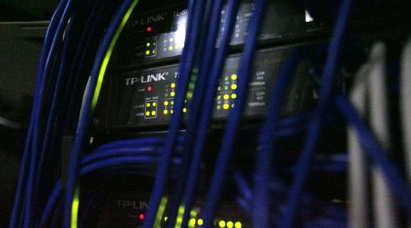 venituri si profit in scadere la romtelecom in 2011 mai multi clienti de internet