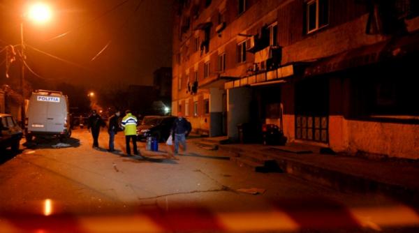 explozie intr un bloc la iasi un ranit masini si 16 apartamente avariate