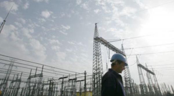 cez intrerupe furnizarea energiei electrice cinci zile in 9 localitati pentru modernizarea retelei