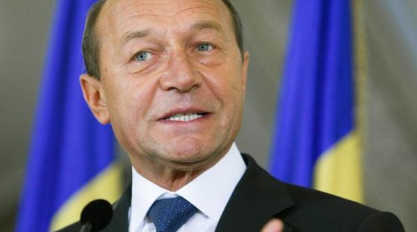basescu se va adresa parlamentului pe 7 martie la ora 11 00 usl nu participa