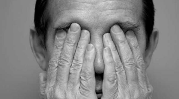 degenerescenta maculara