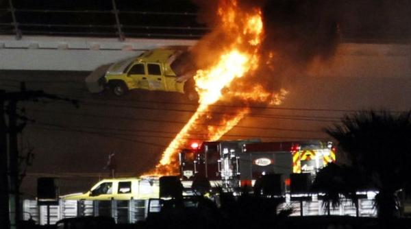 nascar in flacari masina pilotata de juan pablo montoya ramasa fara frane a izbit un camion incarcat cu combustibil video
