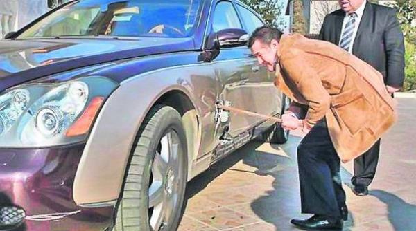 suntem o natiune de mecanici un roman din patru isi repara masina in curte sau in fata blocului