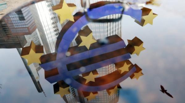 banca centrala europeana imprumuta 800 de banci europene cu 529 5 miliarde de euro