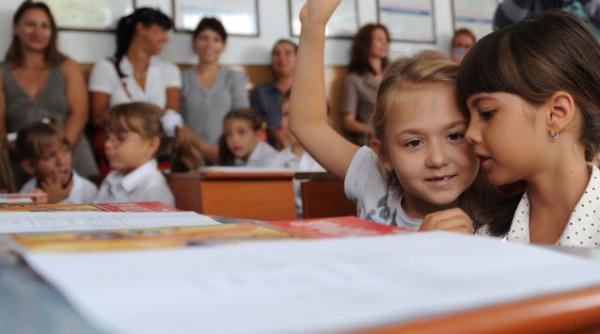 ministerul educatiei a anuntat curriculum ul pentru clasa pregatitoare vezi ce materii vor fi predate