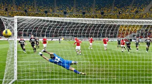 dinamo si a facut intrarea in arena