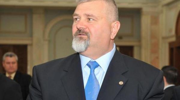 seful scafandrilor l a palmuit pe tatal sinucigas dupa ce l a scos din apa video