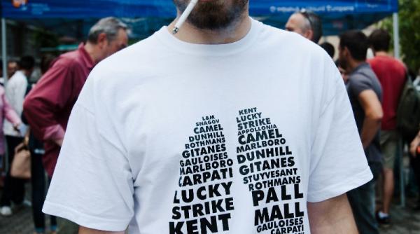 guvernul vrea sa interzica fumatul in restaurante cluburi si baruri