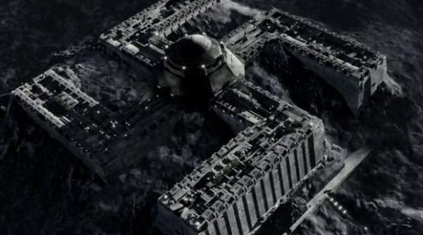 moon kampf vezi trailerul unei comedii sf care prezinta o invazie nazista asupra terrei video