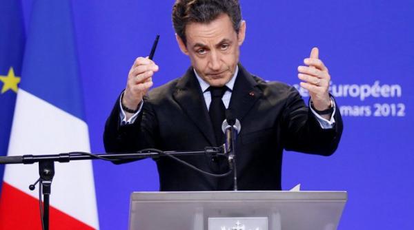 sarkozy in franta sunt prea multi straini voi reduce la jumatate numarul imigrantilor primiti in fiecare an