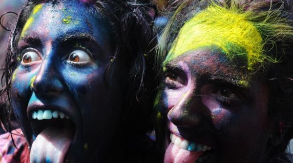 8 martie 2012 imaginile zilei