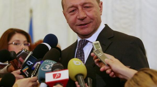 basescu a promulgat legea privind prevenirea si combaterea violentei in familie