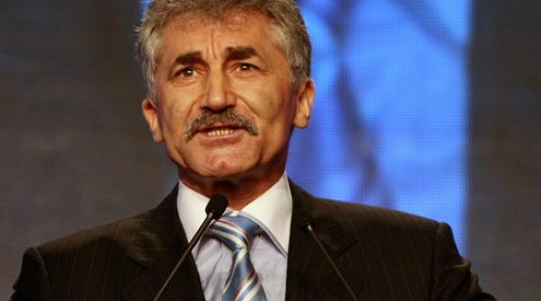 ioan oltean crin antonescu e rupt de realitate dorinta de a ajunge presedinte i a luat mintile