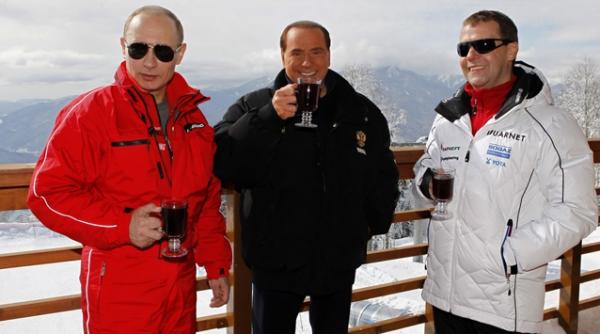 video berlusconi a sarbatorit cu putin si medvedev rezultatul alegerilor din rusia
