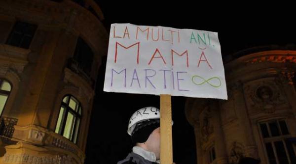 draga mama scrisoarea unui tanar din piata universitatii catre patria mama