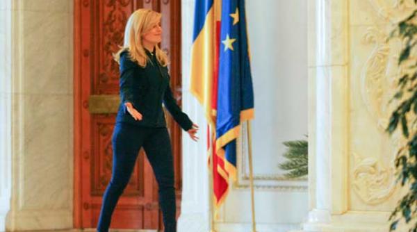 absorbtia subtire ca tocurile elena udrea a decontat doar 12 din fondurile europene disponibile prin por desi contractarile ajung la 85