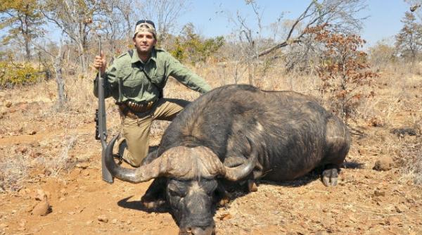baietii lui donald trump la vanatoare in zimbabwe donald trump jr nu imi este rusine ca am omorat animalele