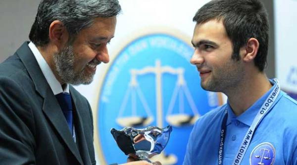 a beautiful mind ionut budisteanu speranta romaniei in domeniul artificial intelligence creatorul vederii cu limba pentru orbi