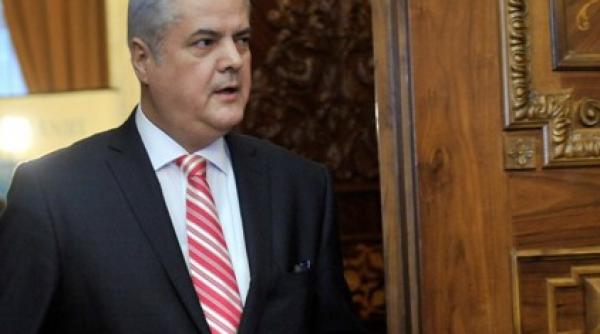 adrian nastase regimul basescu lasa in urma o romanie alienata