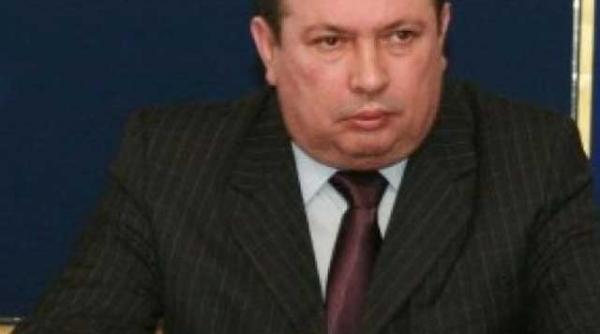 catastrofa la mai nepotism coruptie si branconieri cu igas jos cascheta sus mainile chestorilor dascalu si popa