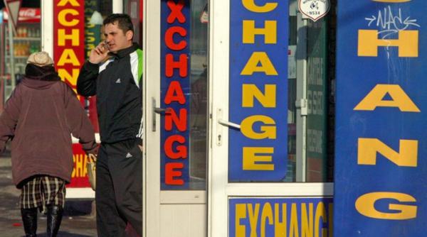 euro se apropie de maximul istoric bnr a cotat moneda europeana cu 4 36 lei