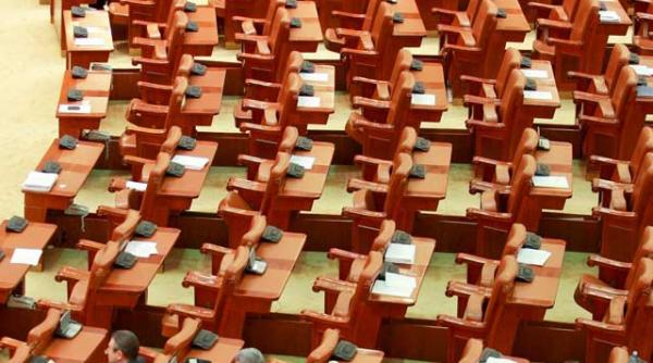 peste 100 000 de romani nu mai sunt reprezentati in parlament