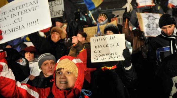 traian basescu nu ne va inchide gura cu o gasca de incompetenti