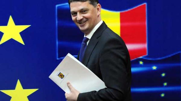 ministrul de interne si a lasat consilierii fara masinile de lux ei au primit in locul passat urilor de serviciu loganuri