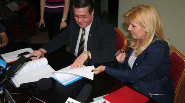 vicepresedinte al pdl mituit pentru sefia csa