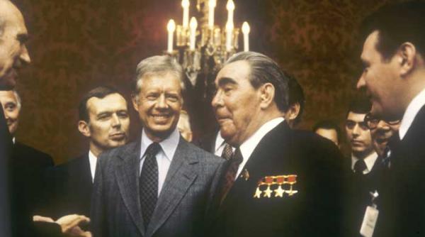 adevaruri neoficiale confruntarea parapsihologica dintre sua si ursss