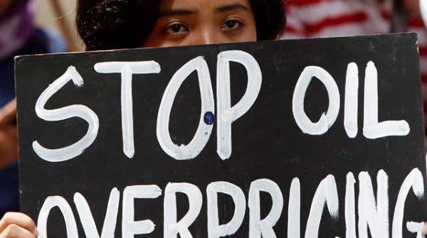 obama vrea sa detoneze bomba petroliera