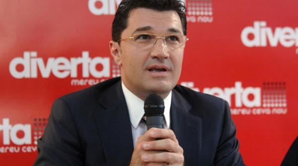 telenovela din pipera eduard uzunov m am intalnit cu cineva care mi a spus uite m am indragostit de sotia ta