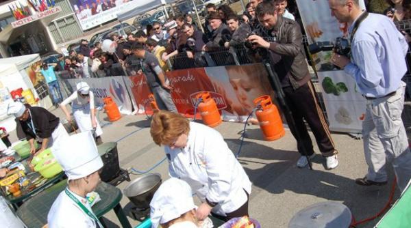 campionat iesean de rabdat de foame in aer liber